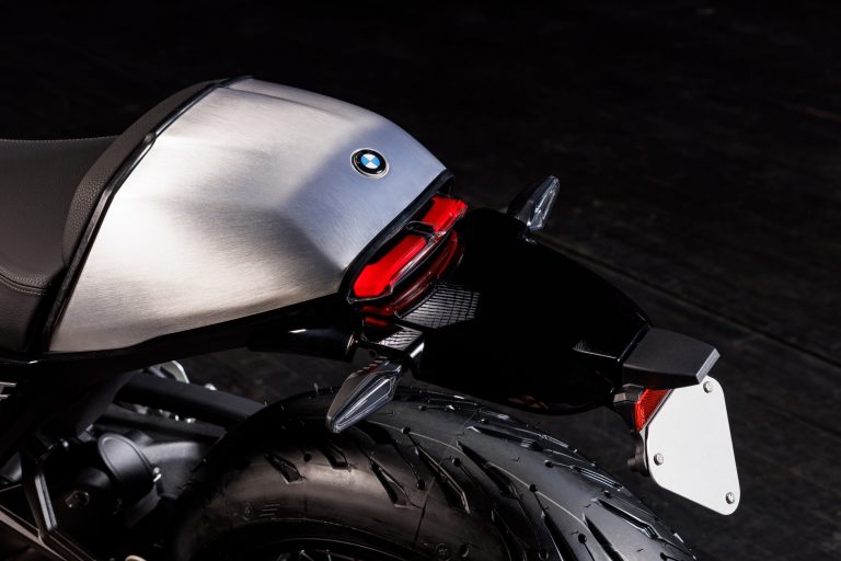 A BMW Motorrad bemutatja az új R 12 nineT modellt