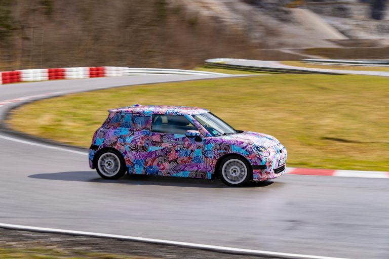 Érkezik az új MINI Cooper, tisztán elektromos meghajtással