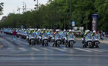 Ötven BMW motorkerékpárral bővült az ORFK flottája