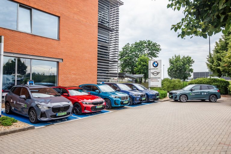 A cégautós flották zöldítését segíti elő a BMW Group Magyarország