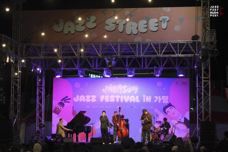 Első magyar jazz zenekarként lépett fel a Nagy Emma Quintet a dél-koreai Jarasum Jazz Fesztiválon