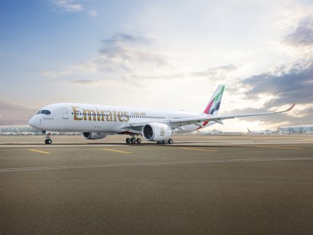 Az Emirates bemutatta első A350-es repülőgépét