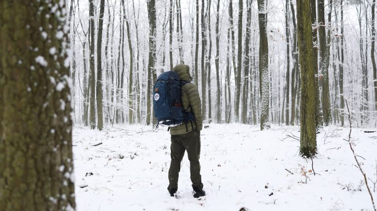 Túrázás télen, tudatosan: így érdemes felkészülni az outdoor kalandokra az év leghidegebb napjain