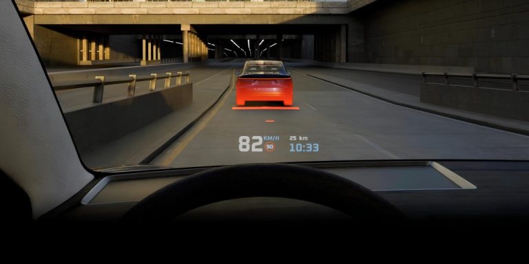 A BME kutatói kidolgozták a szélvédőn megjelenített kijelzők új generációját