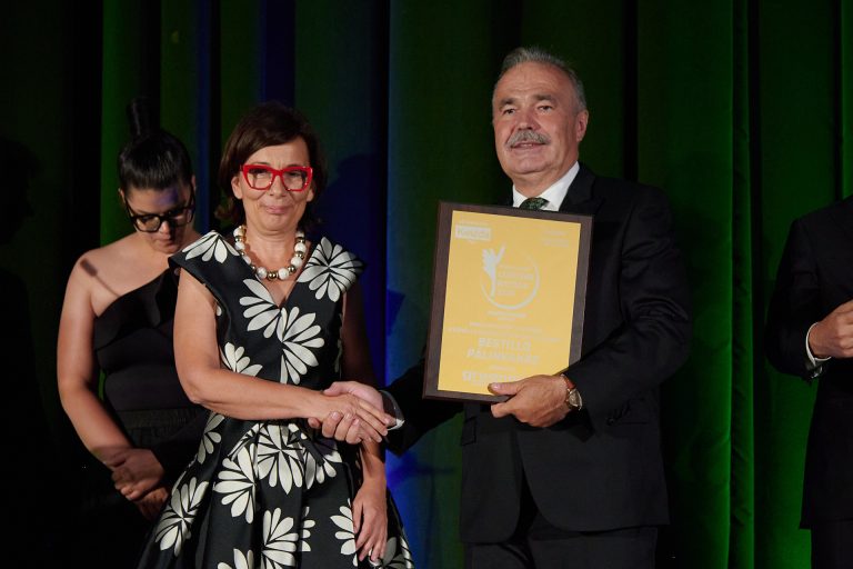 Hagyomány és innováció: Az ország legszebb gyümölcstermesztő birtokának adott át díjat a Greenman