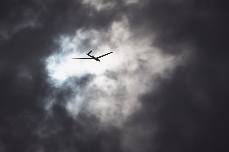 Karcsúbb szárnyak, zöldebb repülés – magyar kutatók dolgoznak a jövő repülőgépeinek fejlesztésén