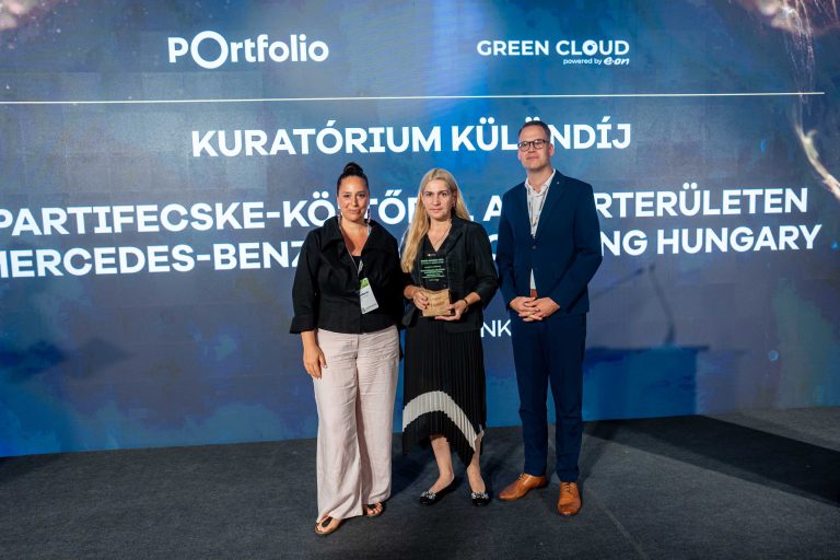 Két díjjal is jutalmazták a kecskeméti Mercedes-Benz Gyár környezetvédelmi projektjét