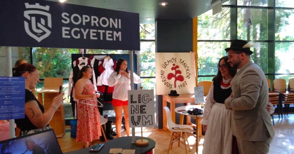 Nagy sikerrel debütált az első Orientációs Nap a Soproni Egyetemen Nagy sikerrel debütált az első Orientációs Nap a Soproni Egyetemen