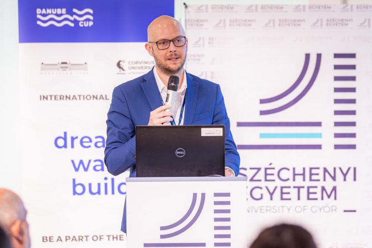 A vállalkozói lét kihívásairól tartottak nemzetközi kutatói konferenciát a Széchenyi István Egyetemen