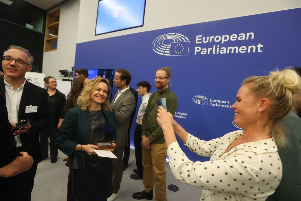 Az orosz árnyékflotta hátterét leleplező oknyomozóké az EP újságírói díja