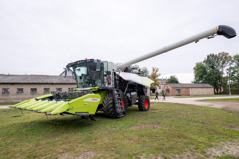 Innovatív megoldások az agráriumban – bemutatóüzemeket és okoskertet adott át a Széchenyi István Egyetem Mosonmagyaróváron