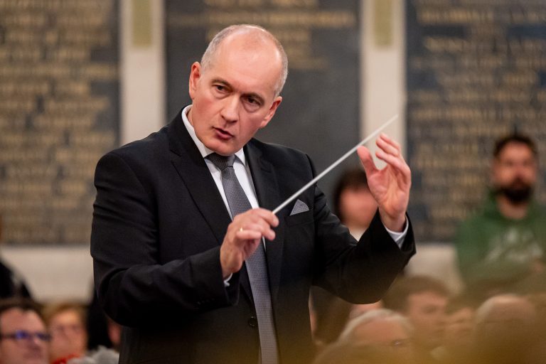 Felkerült a Grammy-díj nevezési listájára a Széchenyi István Egyetem zenekara közreműködésével készült album