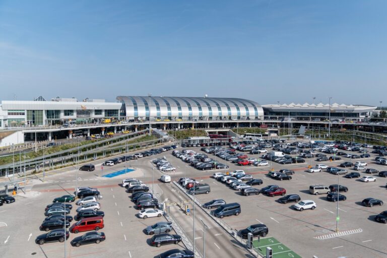 Folytatódik a szárnyalás: 1,8 milliós utasforgalom az őszi hónapokban a repülőtéren