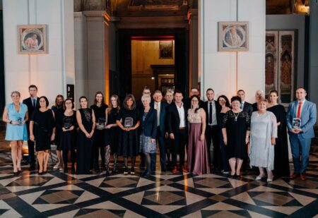 Szülőszobai eseménynapló, gyógyító kert és traumatudatos felnőttképzési rendszer is van idén a BioTechUSA az Egészségért Díj nyertesei között Szülőszobai eseménynapló, gyógyító kert és traumatudatos felnőttképzési rendszer is van idén a BioTechUSA az Egészségért Díj nyertesei között