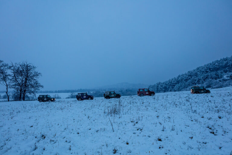 A vezetés és a természet hozza össze a generációkat – különleges családi élmény az Apa-Fia Terepjáró Program