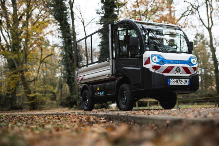 Hogyan spórolhatnak milliókat a vállalkozások a meghosszabbított elektromos autós pályázattal?