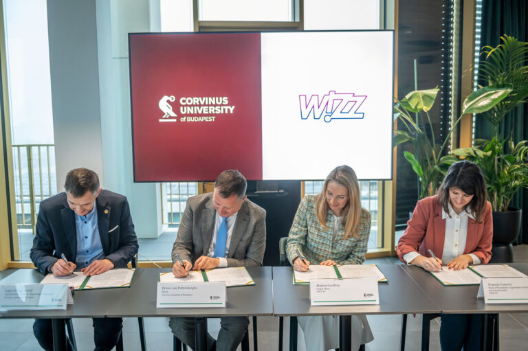 Stratégiai együttműködést kötött a Budapesti Corvinus Egyetem és a Wizz Air