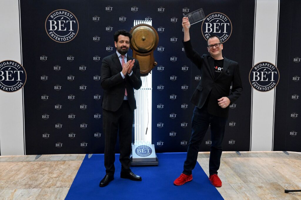 Szintet lépett, a Standard kategóriában folytatja az STRT holding