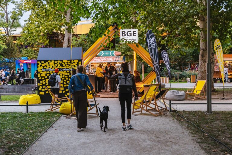 Töretlen érdeklődés a BGE iránt – közel 10 000 diák a nyílt napokon, négyszeres számú belépő a keresztféléves képzéseken