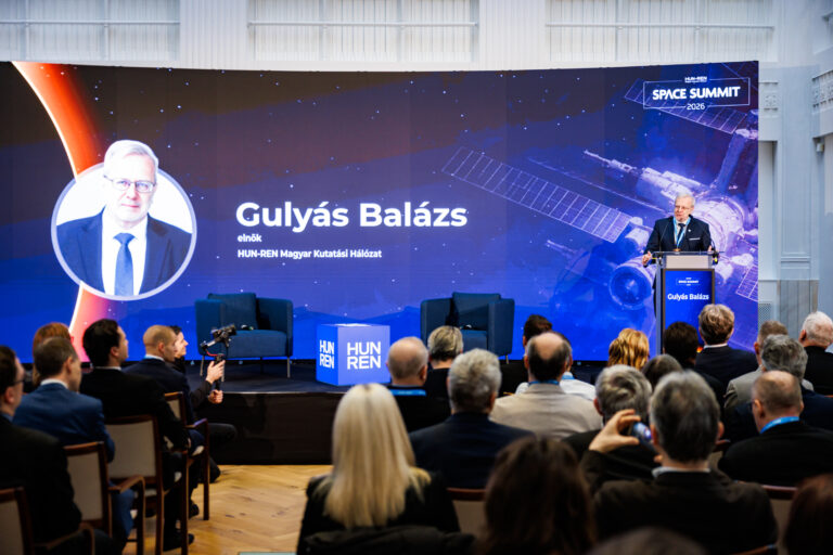 Bejelentés az első Space Summit konferencián: űrkutatási programot indít a HUN-REN