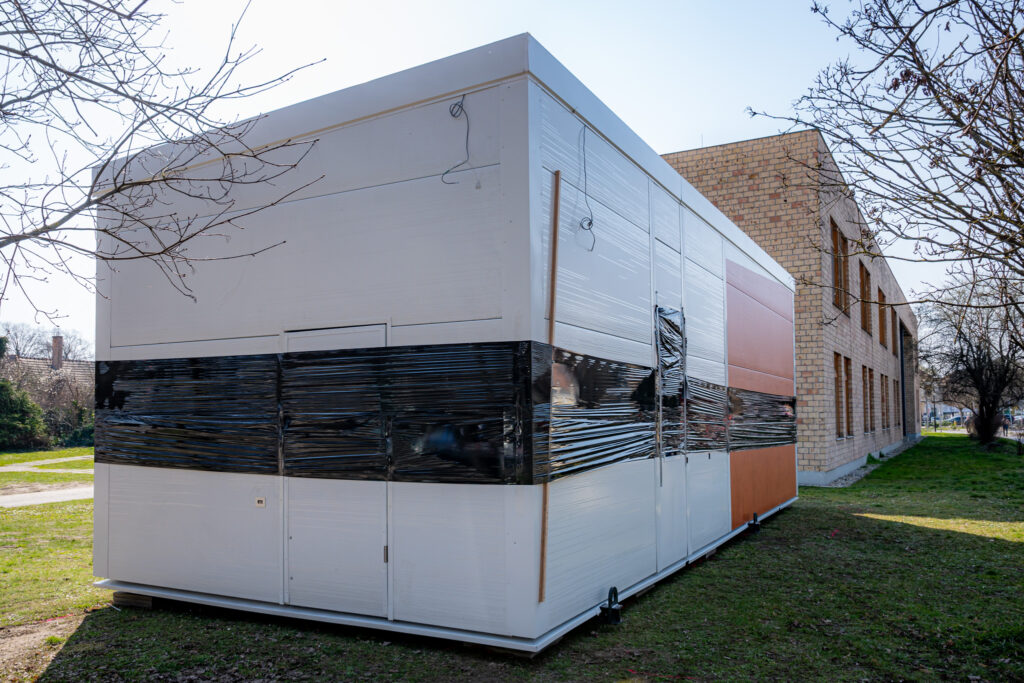 Automata boltot és tanulóraktárat létesít a Széchenyi István Egyetem a mosonmagyaróvári campuson