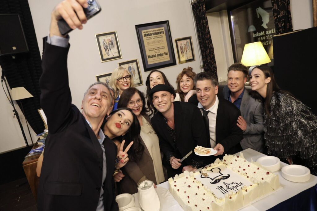 Nevetés, vastaps, és cukrászremekek A Séf premierjén