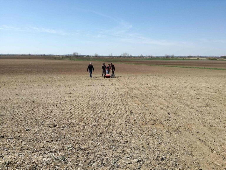 Tudománnyal az elsivatagosodás ellen: Az SZTE kutatói úttörő megoldást kínálnak a vízhiány enyhítésére a Dél-Alföldön