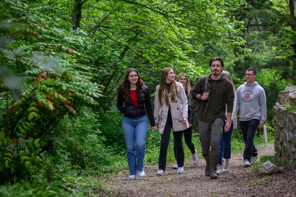 Újra túracipőt húz Sopron: érkezik a „Jó Szerencsét!” Egyetemi Túranap Újra túracipőt húz Sopron: érkezik a „Jó Szerencsét!” Egyetemi Túranap