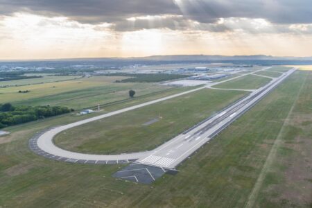 Fejlesztésekkel készül a Budapest Airport a nyári csúcsidőszakra Fejlesztésekkel készül a Budapest Airport a nyári csúcsidőszakra