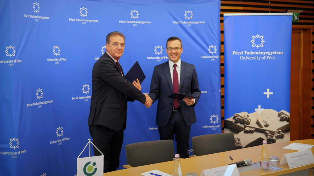 Megerősítette stratégiai partnerségét a Pécsi Tudományegyetem és az OTP Bank