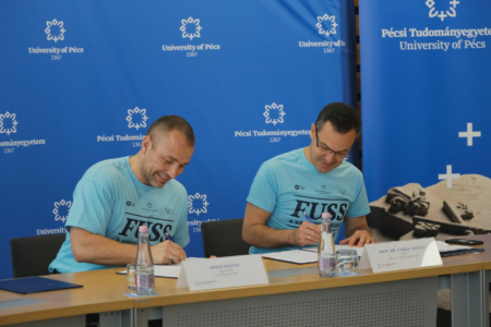 Megerősítette stratégiai partnerségét a PTE és az ATS Focivilág