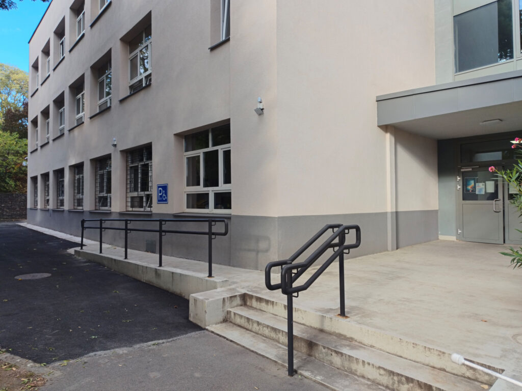 Akadályokból megoldások – nagy sikerrel zárult a PTE és a People First közös projektje Akadályokból megoldások – nagy sikerrel zárult a PTE és a People First közös projektje