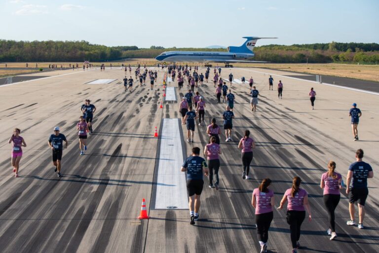 Több mint 18 millió forint gyűlt össze az idei Runway Runon